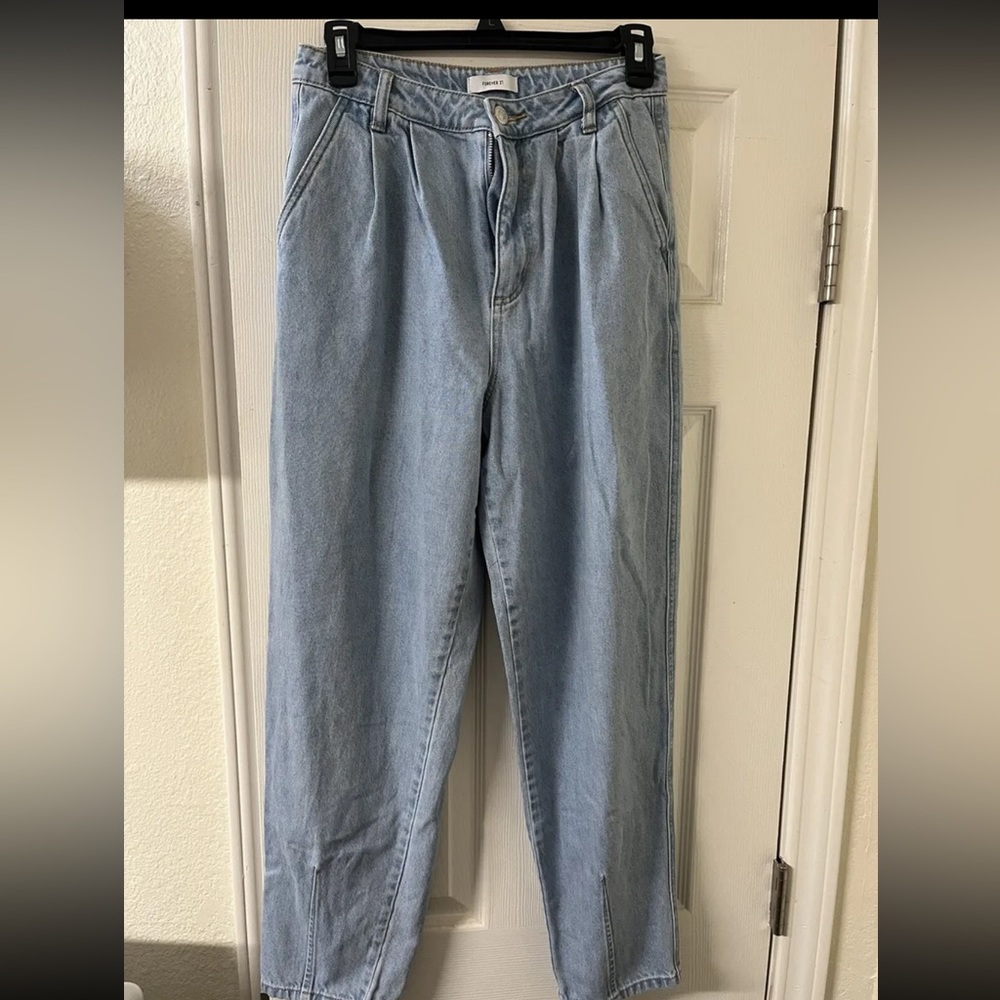 Forever 21 Premium Women's Blue Jeans Size Medium